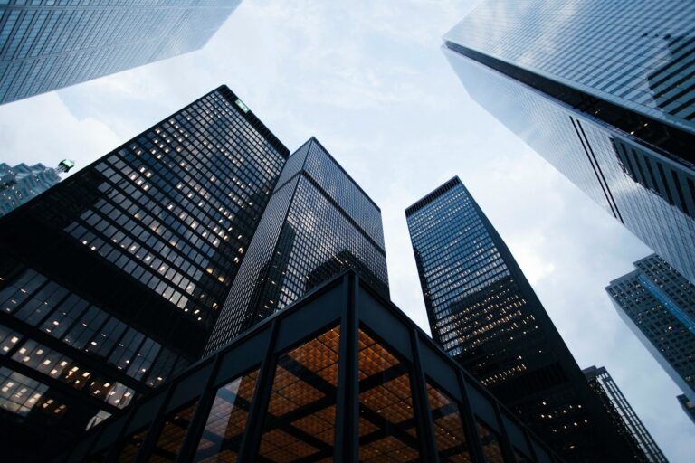 What Makes a Seamless Real Estate Transaction?