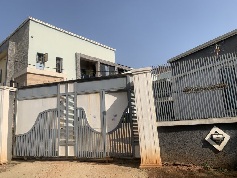 FOR SALE 8 UNITS OF 2 BEDROOM